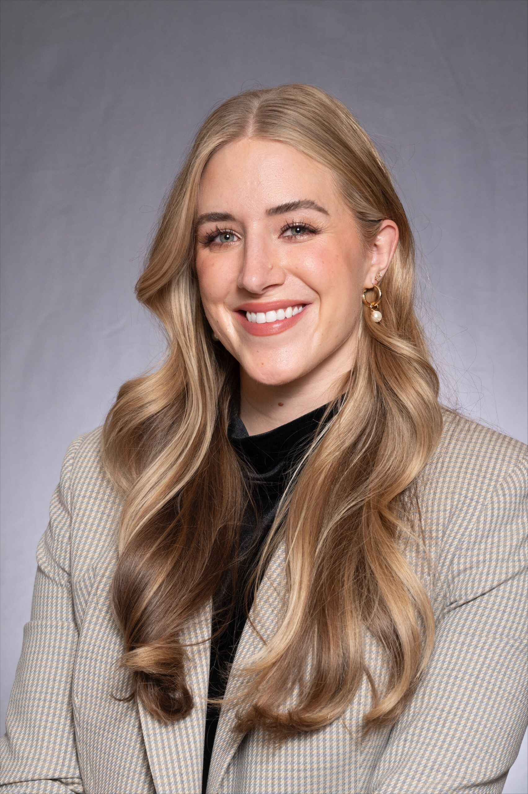 Dr. Kellie Soafer, Smiles for Centreville
